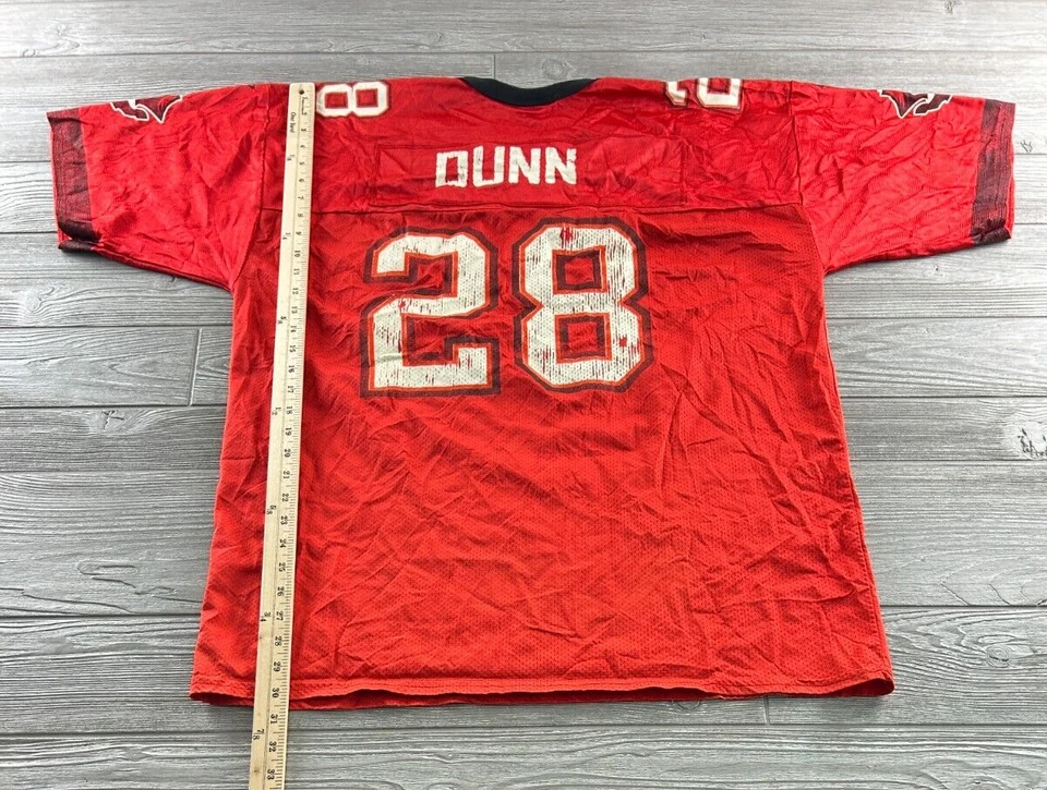 Camiseta deportiva de colección con logotipo de los Tampa Bay Buccaneers para hombre talla XL #28 Warrick Dunn roja Foto 3 de 4
