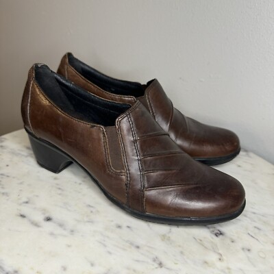 Clarks Shoes Womens M Casual Slip On Heels Comfort Loafer Brown Leather  -E