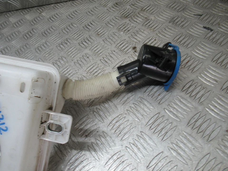 Mini Cooper F57 2017 1,5 gasolina MK4 2 puertas convertible lavadora botella + bomba *1712 Foto 4 de 4