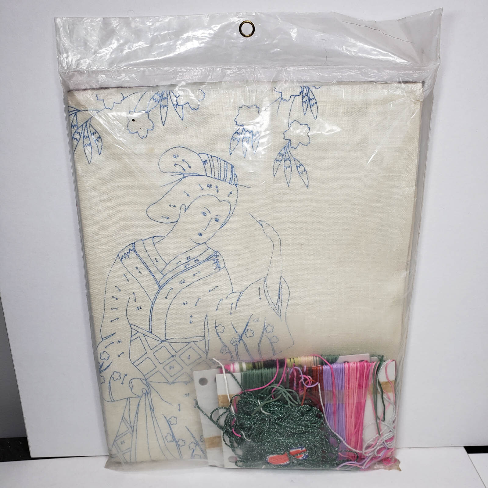 KAZARI PUNCH EMBROIDERY Kit G1 Japanese Geisha NEW SEALED 1981 11" x 28" eBay