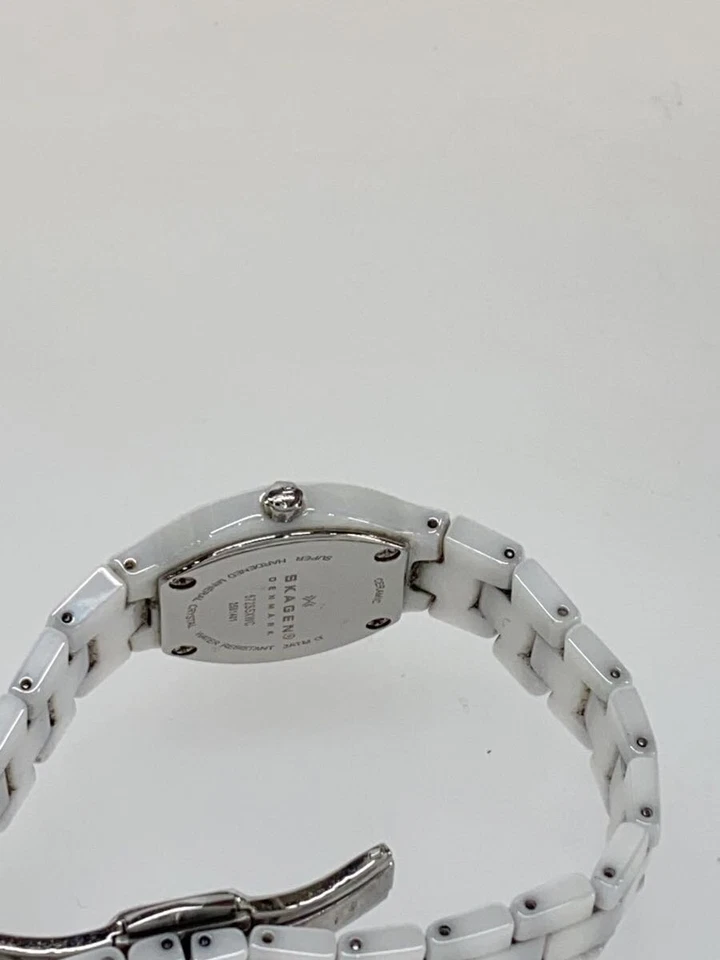 SKAGEN 572SSXWC Quartz Analog White Stainless Minimalist Elegant Excellent JAPAN - Image 3 of 4