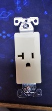 10 Eaton 20 Amp Single Receptacle, Tamper Resistant, Decora, Light Almond