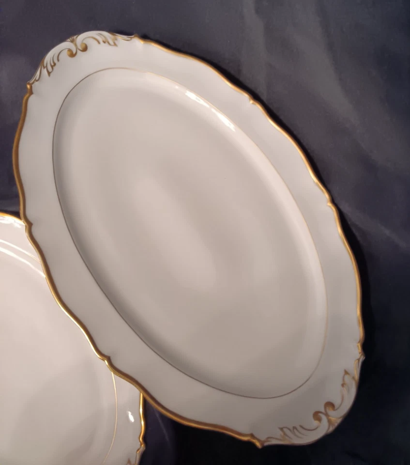 2 plats ovales en porcelaine de Limoges décor filet or - Photo 3/4