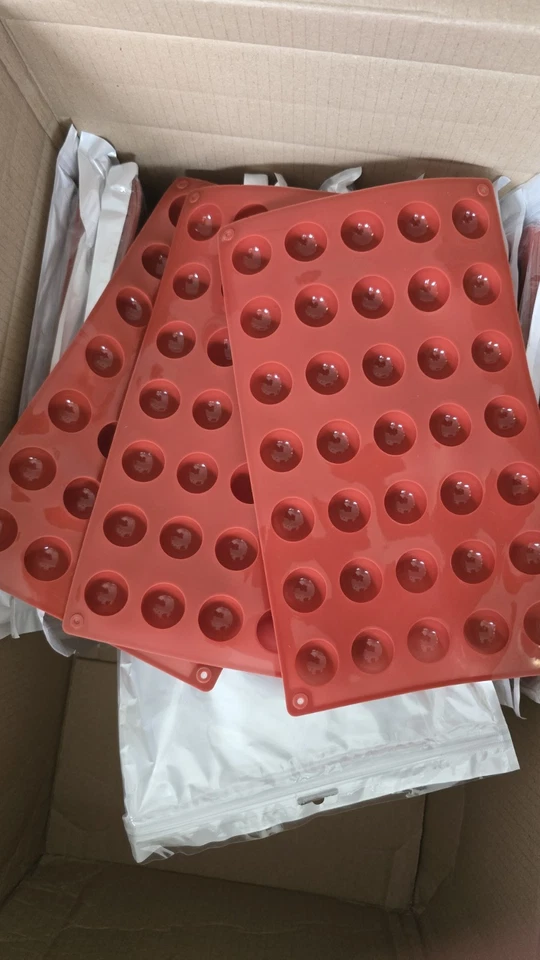 51 (17x3) Silicone Moulds Wax Chocolate Jelly Ice Mold Mini 35 half balls - Image 3 of 4