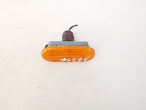 3b0949117 Seitenblinker (Kotflügelblinker) Vorne Rechts  Volkswa DE1096967-00