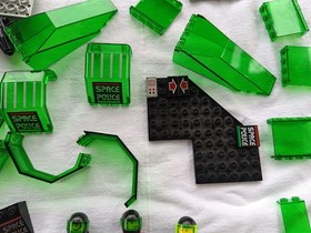 Lego 6984 Galactic Mediator SPACE Police Space Spaceship