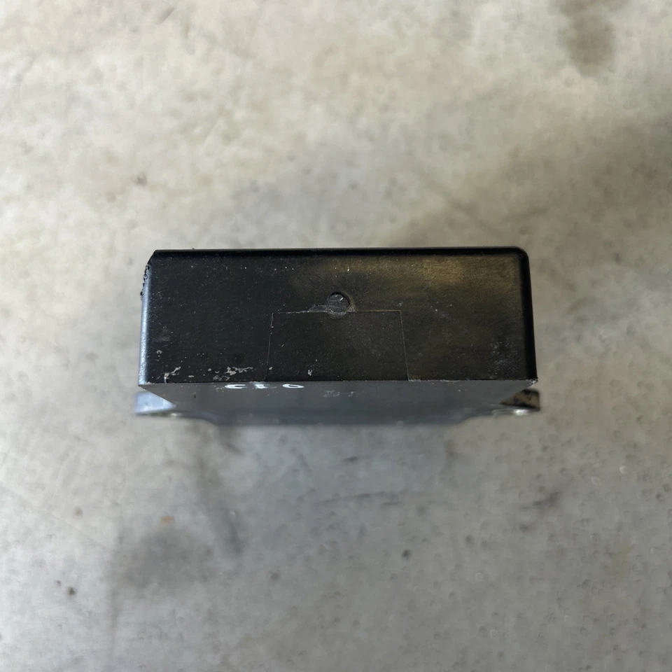 Suzuki Intruder 750 CDI encendedor 1988-1991 ECU ECM VS750 32900-38A10 Foto 3 de 4