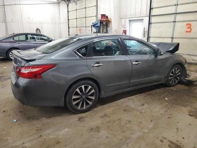 Alfombrilla maletero Nissan Altima 2017 2016 Foto 2 de 4