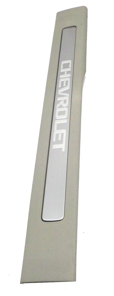 Placa de umbral de puerta delantera gris lado izquierdo Chevrolet Suburban Silverado Tahoe 2010-14 Foto 3 de 4