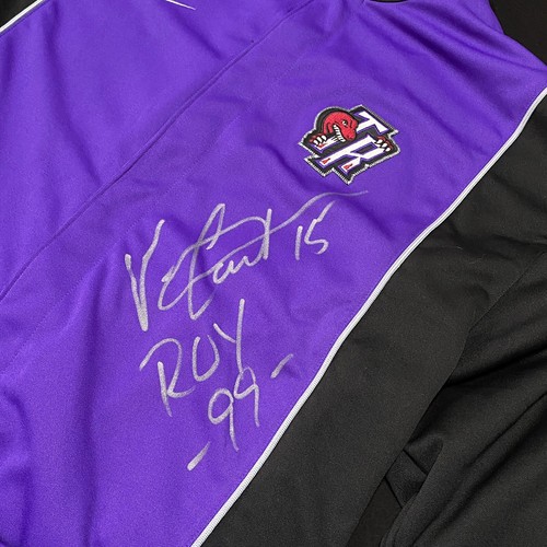 Vince Carter Raptors Warm Up Suit Signed Authentic NBA Jersey Game Jordan - Picture 3 of 11