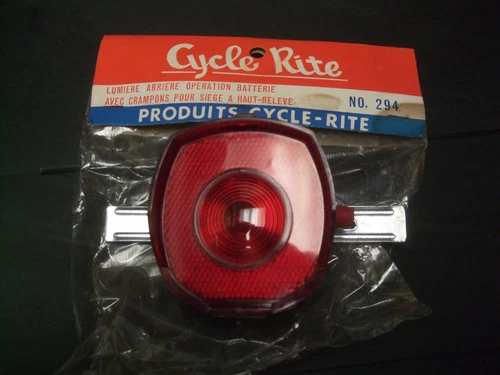 1970s CYCLE-RITE MUSCLE BIKE BICYCLE SISSY BAR LIGHT HONG KONG BATTERY OPERATED