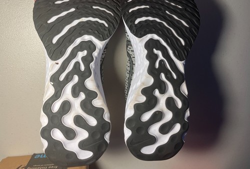 Talla 10 - Nike React Infinity Run Flyknit 3 Negro Blanco W - Usado en Excelente Condición - Imagen 3 de 6