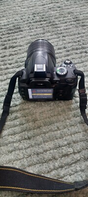 Nikon D60 10.2MP Digital DSLR Camera w/ AF-S Nikkor DX 18-55mm 3.5