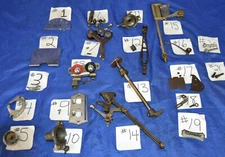 DOMESTIC ROTARY BROWN CRINCLE SEWING MACHINE USED ORIGINAL PARTS IN GOOD CONDITI