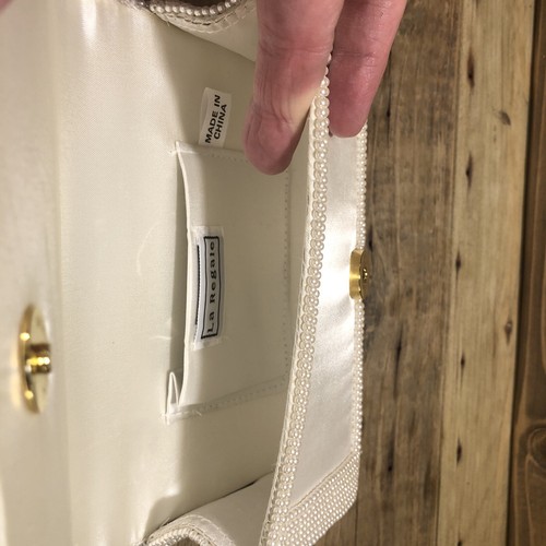 Vintage La Regale Beaded Purse Faux Ivory Pearl Lined 1980’s - Picture 9 of 9