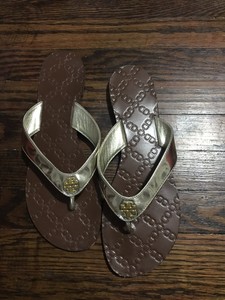 monroe metallic thong sandal
