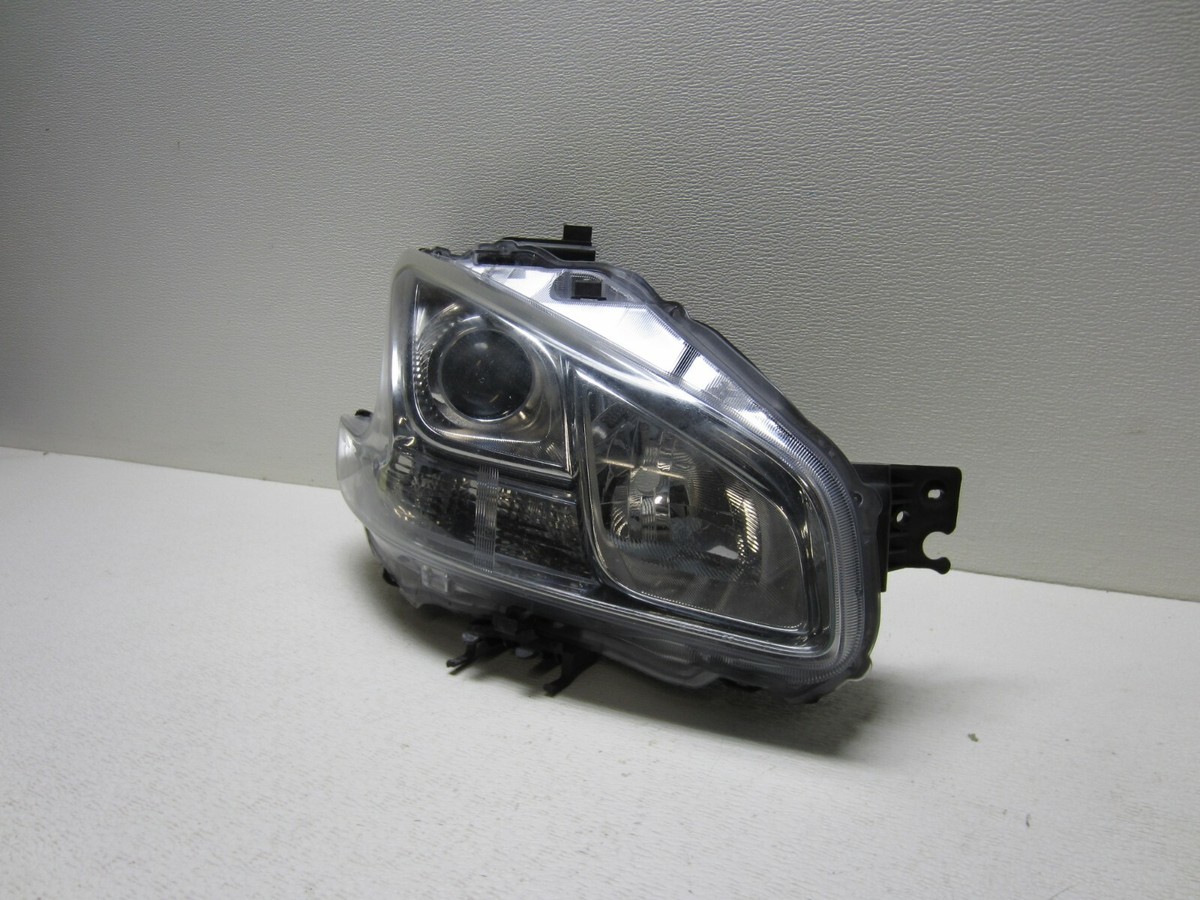 Pair Of Halogen Headlights For 2009-2014 Nissan Maxima S – CAPA Certified, Direct Fit
