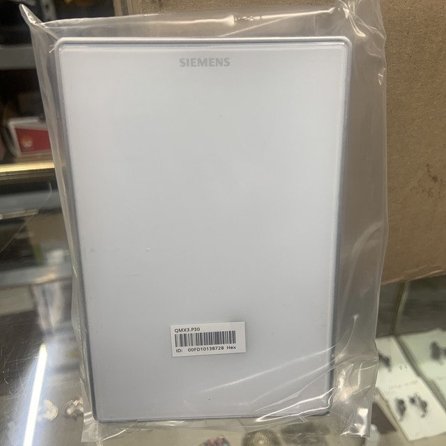 SIEMENS QMX3.P34 ROOM UNIT NO RESERVE FAST for sale online eBay