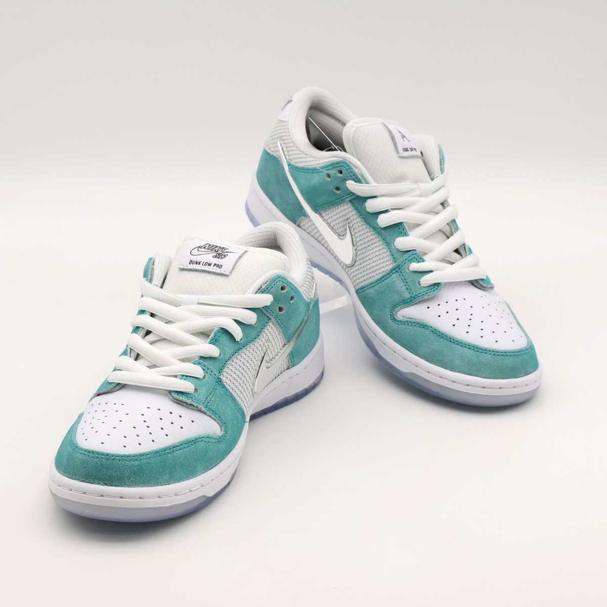FD2562-400 APRIL SKATEBOARDS Nike SB Dunk Low Pro QS Turbo