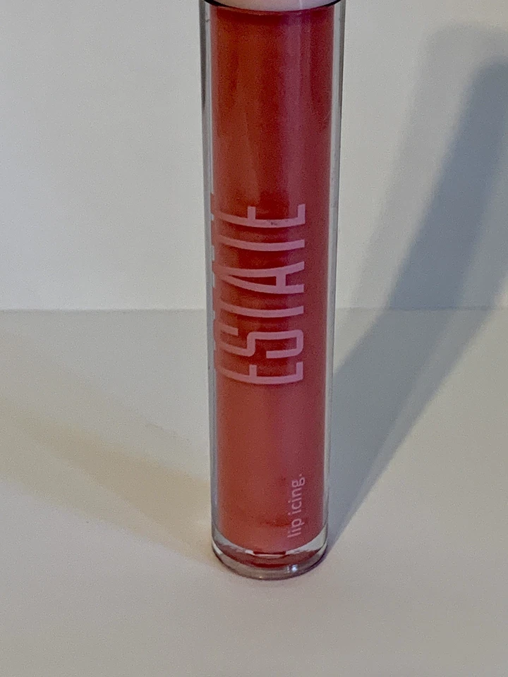 Glaseado de labios Estate Cosmetics • Tono: DRIP• Net wt. 1 oz • Libre de crueldad Foto 3 de 4