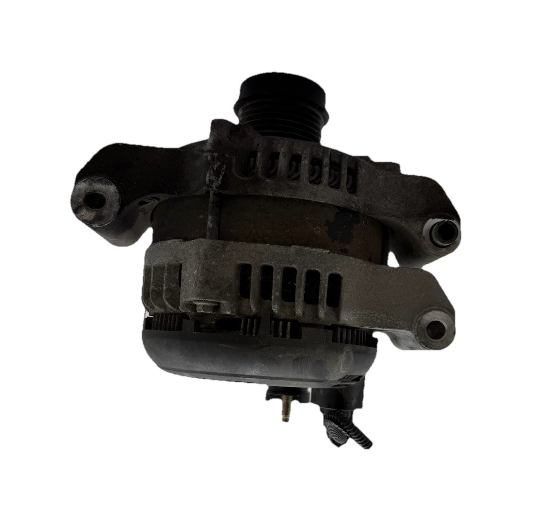 2018 Maserati Ghibli 3.0L 12V Alternator Assembly Denso 1042106991 45k Miles