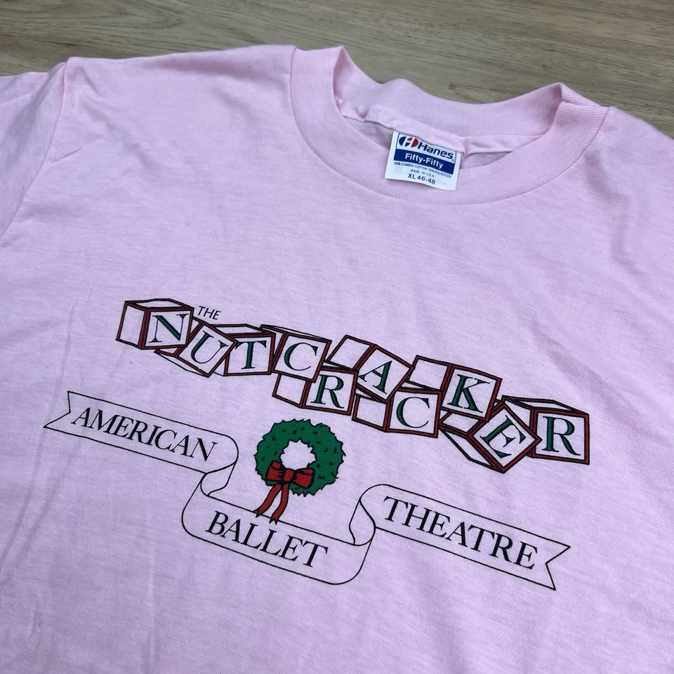 Camiseta De Colección Cascanueces Teatro Ballet Americano Puntada Única Adulto XL Rosa Foto 3 de 4