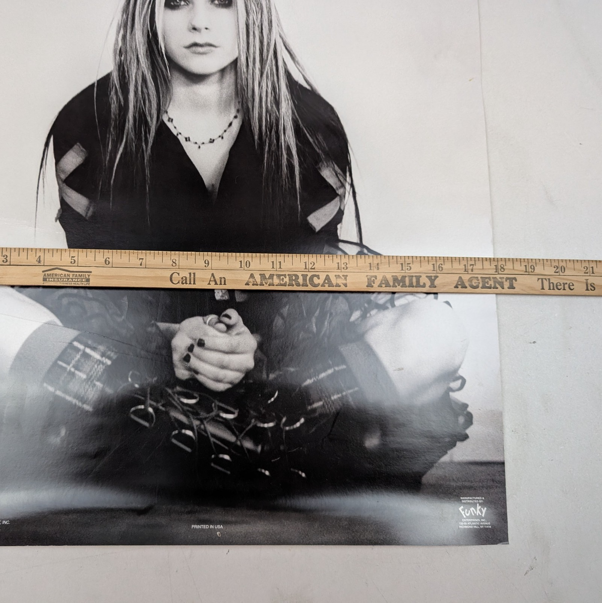 AVRIL LAVIGNE, UNDER MY SKIN, RARE AUTHENTIC PROMO POSTER 24