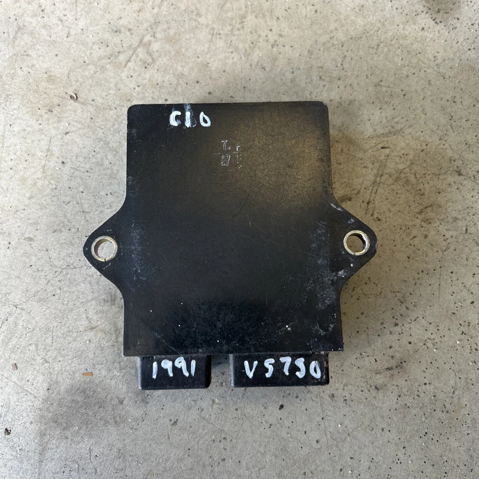 Suzuki Intruder 750 CDI encendedor 1988-1991 ECU ECM VS750 32900-38A10 Foto 4 de 4