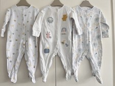 Unisex Baby Boy Girl 3-6 Months Babygrow Sleepsuit Bundle White Animals Rainbow