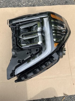 OEM General Motors Headlight 85064856 Genuine GM Front Lamp