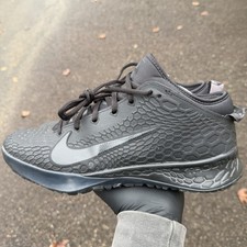 Nike Force Zoom Trout 5 Sneakers for Men for Sale | Authenticity