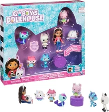 Gabby's Dollhouse, Deluxe Figure Gift Set with 7 Toy Figures and Surprise Access