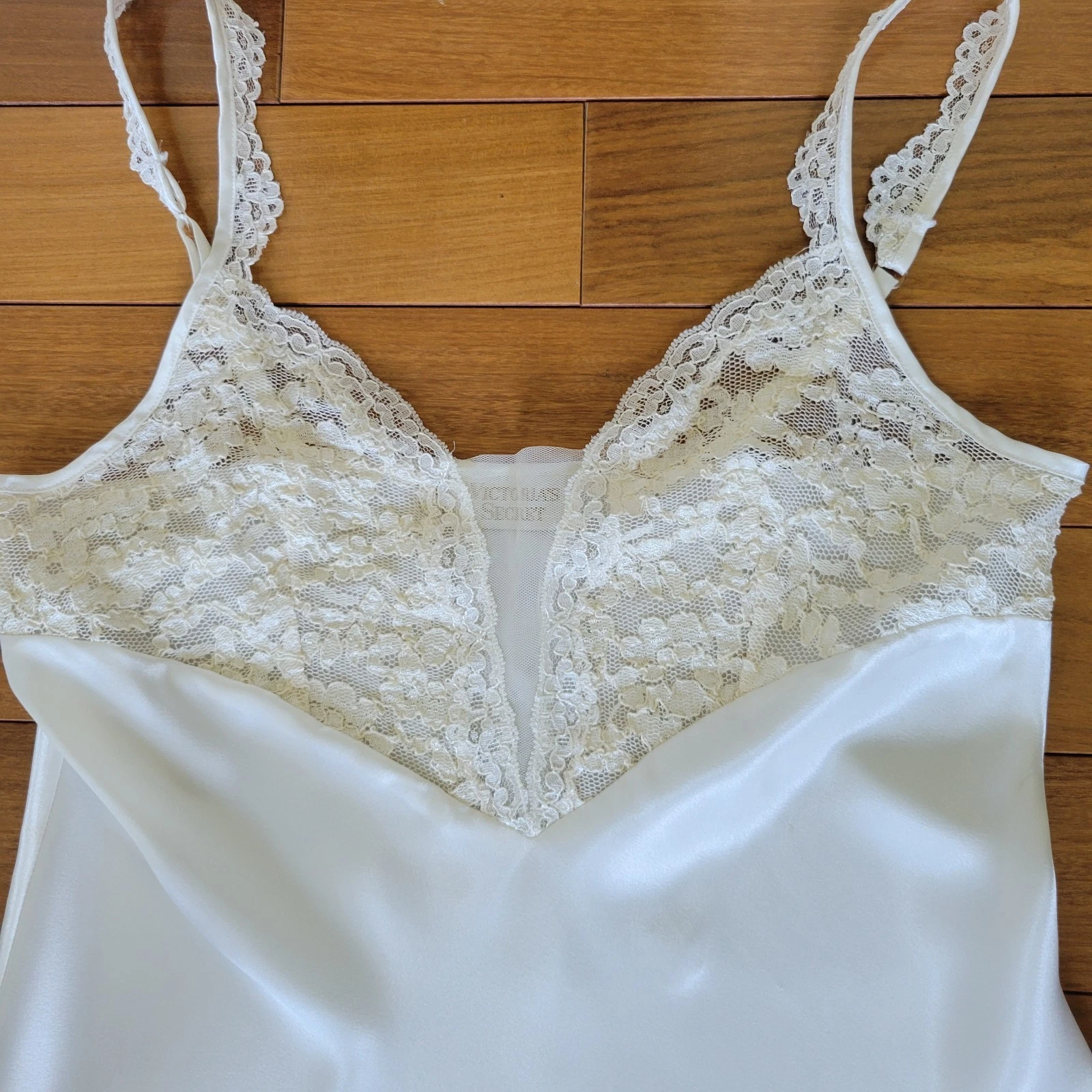 UNDERCOVER Abito da notte lungo maxi lucido vintage Victoria's Secret etichetta oro avorio slip dress M