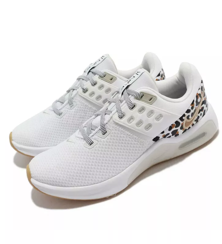 Nike training air max bella trainers in white clearance