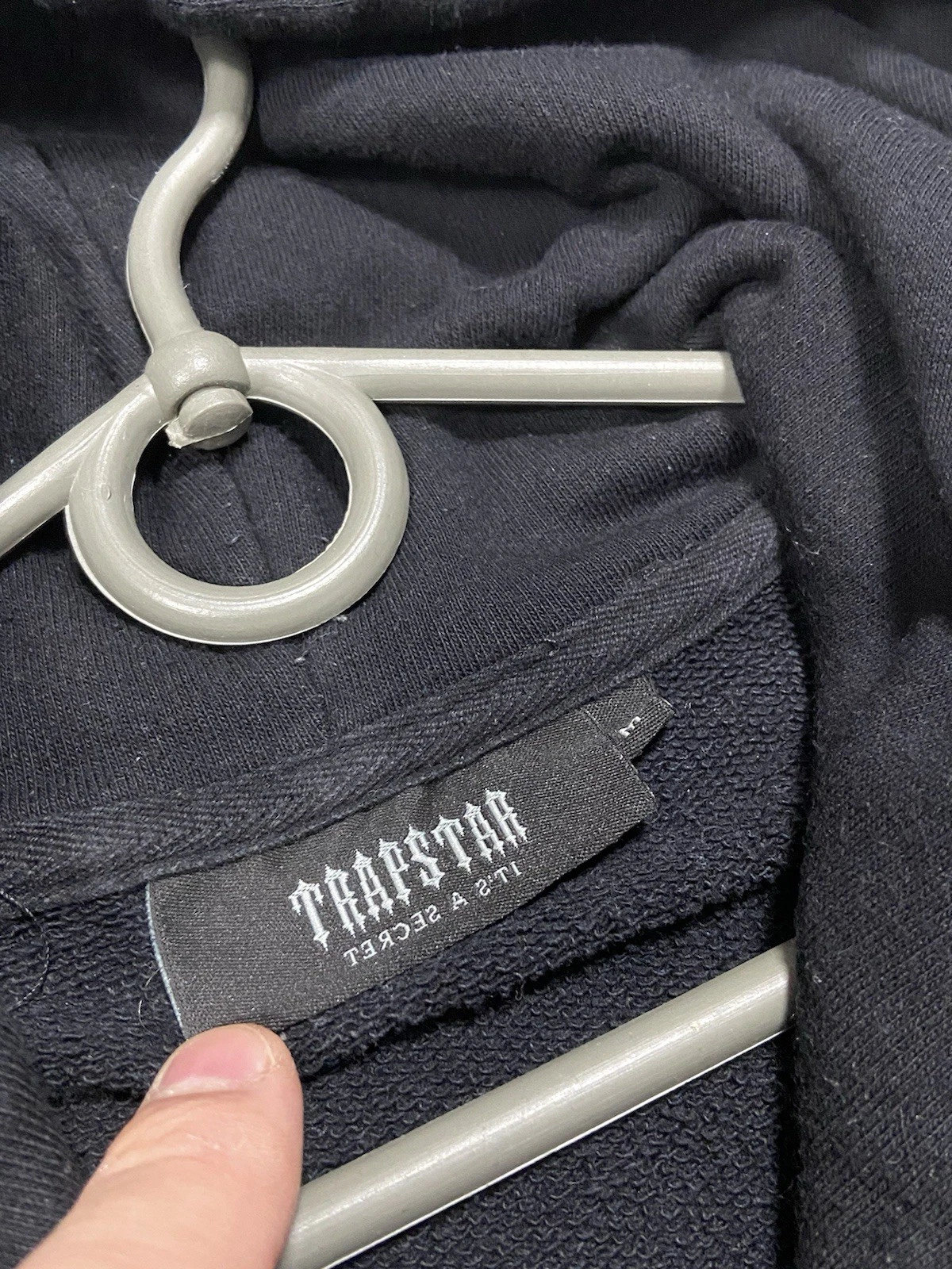 UNDERCOVER Trapstar London It's A Secret Felpa con Cappuccio Vintage Grande Logo Stampa Teschio