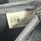 Foto 16 di 24
