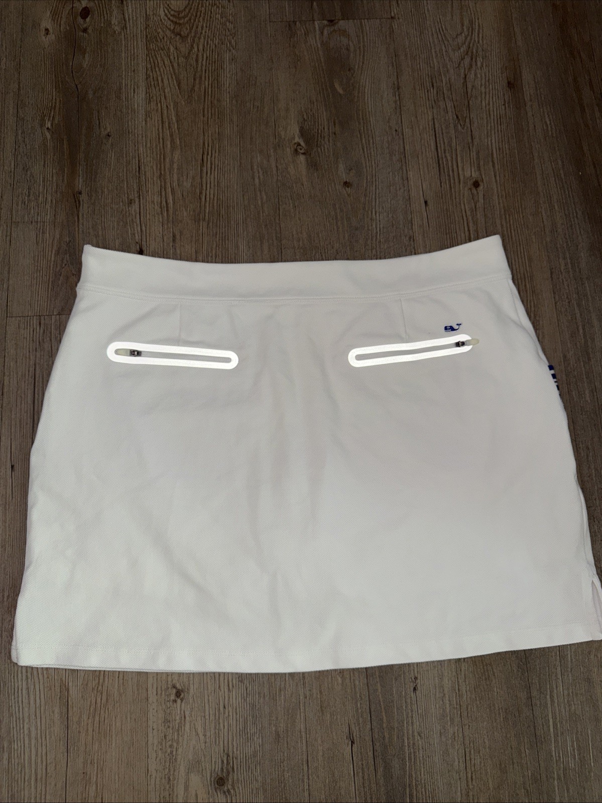 Vineyard Vines Performance Pull on Skort White Ca… - image 1