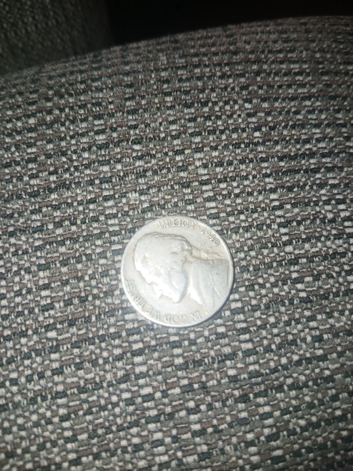 1940 Jefferson Nickel - No Mint Mark with Letters Errors On The Rim - Image 2 of 4