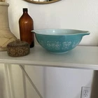 VTG Pyrex Amish Butterprint Turquoise Cinderella Bowl 444 4 QT CHIPPED Handle
