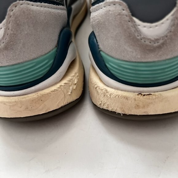 New Balance 57/40  display picture 3