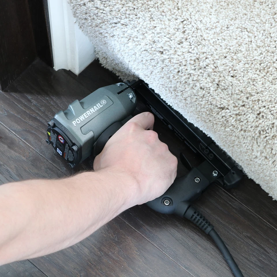 Grapadora de alfombras eléctrica Powernail PTACK54E calibre 20 3/16 pulgadas corona (NUEVA) Foto 4 de 4