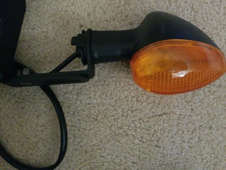 Kit eliminador de placa de etiqueta trasera Yamaha GYTR 2014 2015 2016 FZ-09 1CRC-F16E0-V0-00 Foto 3 de 4