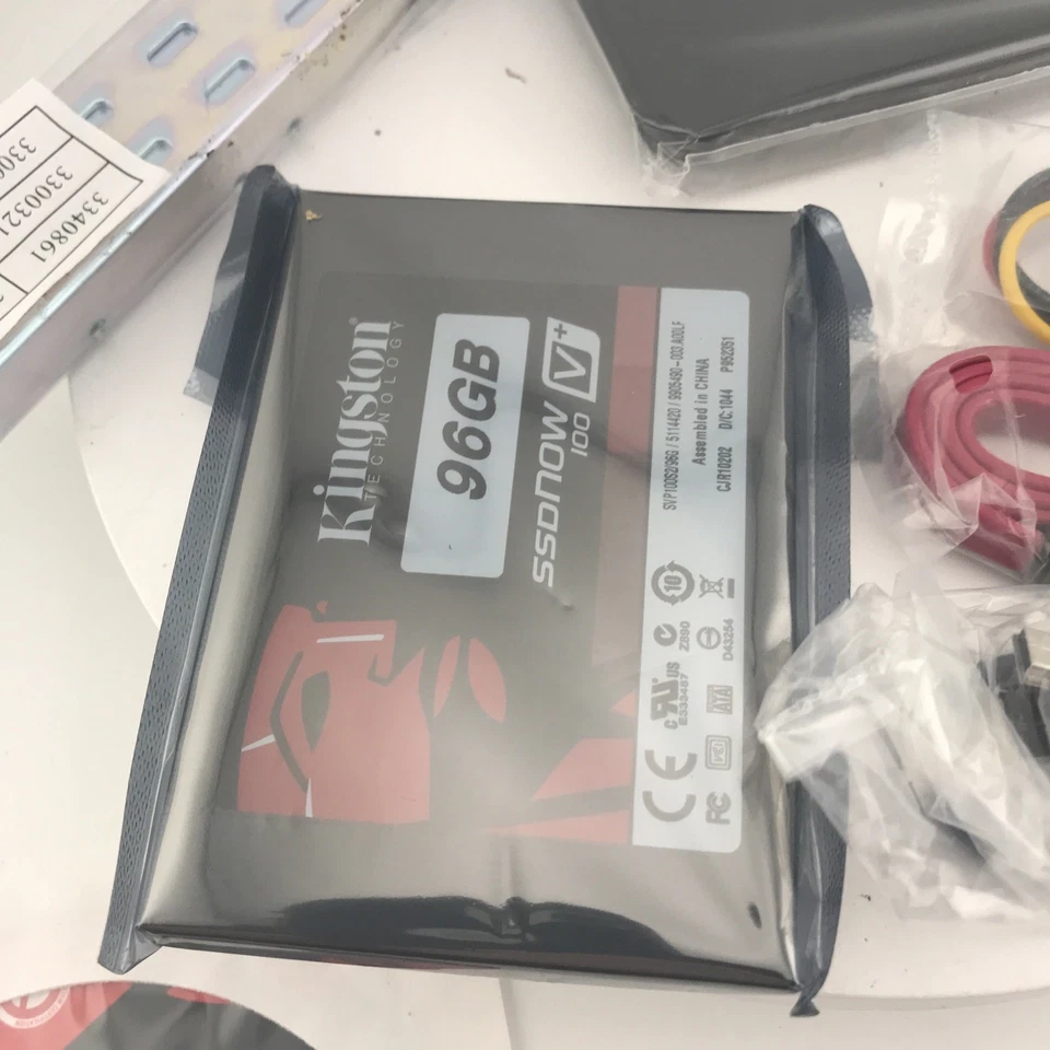 Kingston Digital 96GB SSDNow V100 SATA 2.5" SSD (SVP100S2/96G) - Image 3 of 4