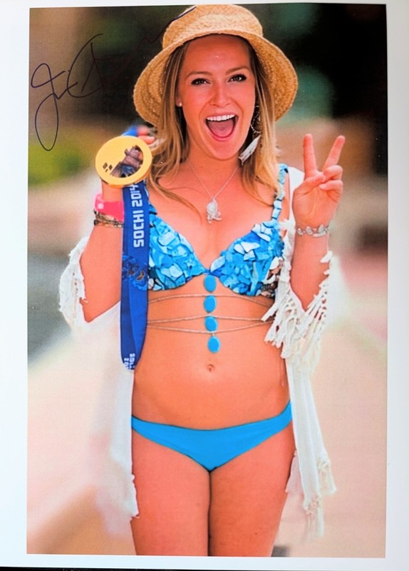 JAMIE ANDERSON (Olympian/Model) Signed/Autographed 8.5x11 Photograph