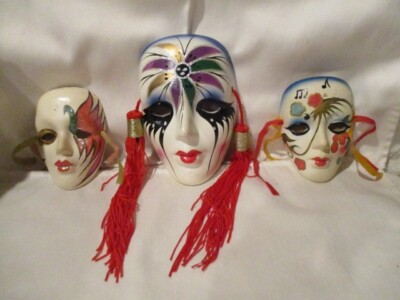 Set of 3 Porcelain Hanging Mardi Gras Masks 2 4'' & 1 6'' All in good Condition