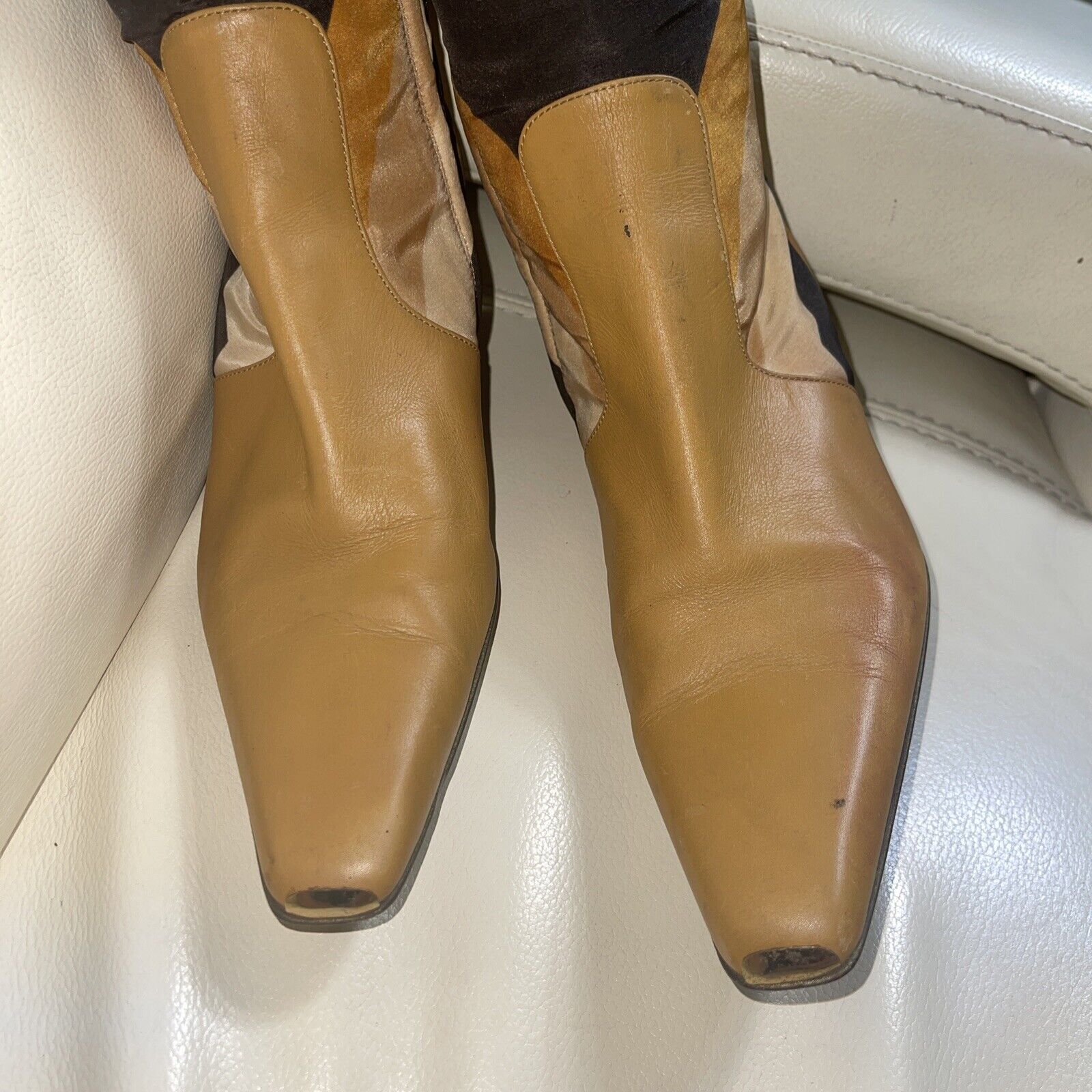 Tom Ford GUCCI fw 2000 Gold Kitten Heels Knee High Boots Sz 39.5 C 103 0266  8