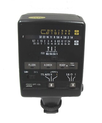 Flash Pentax AF240Z Avec Tête Inclinable - Pour Pièces Ou Réparation