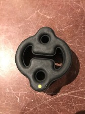 Dünne Typ MZZ Auspuff Gummi Halterung passt für Nissan Almera Bluebird Micra Maxima V6