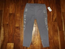 NWT Womens ACTIVE LIFE Gray Mauve Purple Stripe Active Capris Size S Small