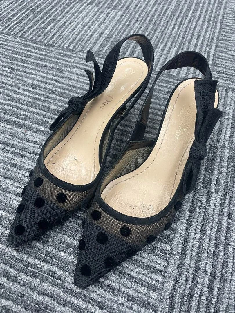 Escarpins Christian Dior Dot maille noir EU35,5/US5,5 occasion 202501M
